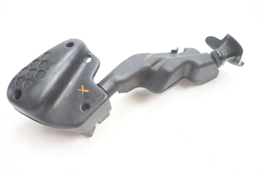 photo de ARIA SCATOLA PEUGEOT SPEEDFIGHT LC 50 (1996 - 2002) - Altra angolazione