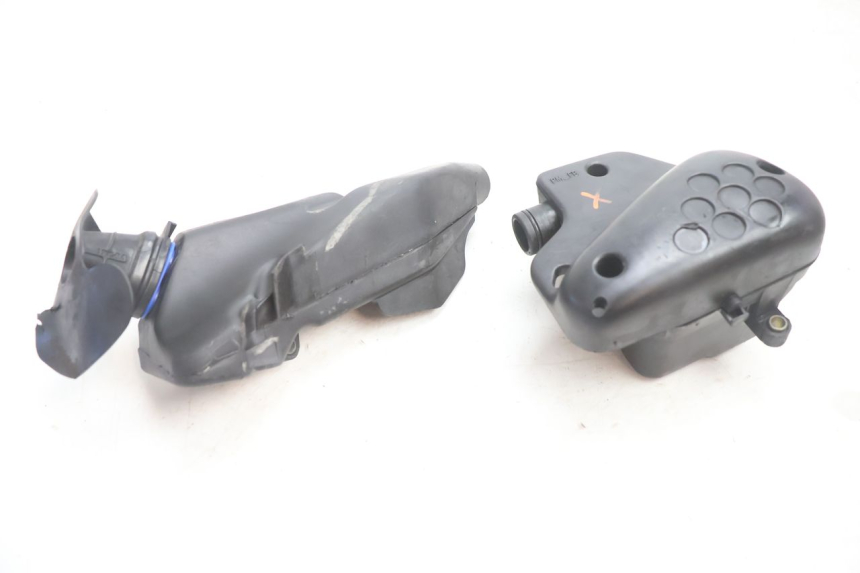 photo de ARIA SCATOLA PEUGEOT SPEEDFIGHT LC 50 (1996 - 2002) - Stato della superficie e materiale