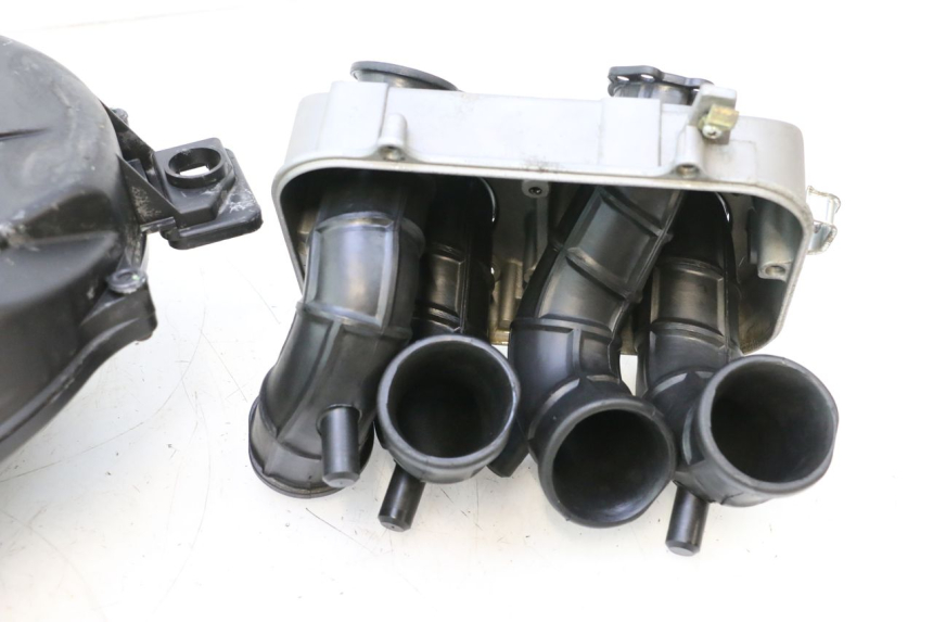 photo de ARIA SCATOLA HONDA ST PAN EUROPEAN 1100 (1990 - 2002) - Marcature e riferimenti originali