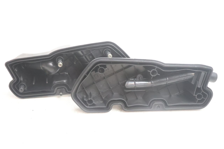 photo de ARIA SCATOLA PEUGEOT STREETZONE NAKED 2T 50 (2014 - 2018) - Primo piano tecnico