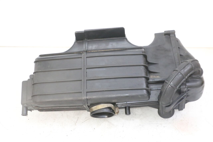 photo de ARIA SCATOLA PIAGGIO SUPER LX 125 (2000 - 2003) - Dettagli dei punti di fissaggio