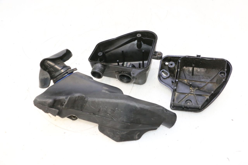 photo de SCATOLA DELL'ARIA PEUGEOT TREKKER 50 (1995 - 2004) - Dettaglio del componente