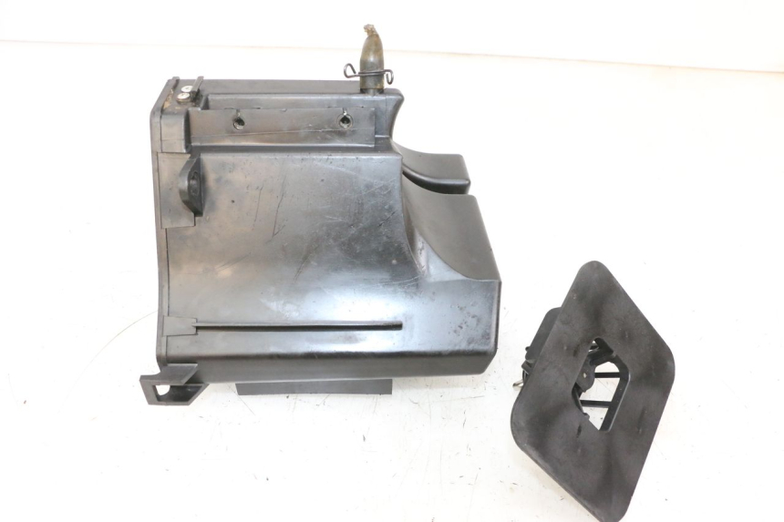 photo de SCATOLA DELL'ARIA YAMAHA TTR 125 (2000 - 2020) - Zoom sullo stato d'uso