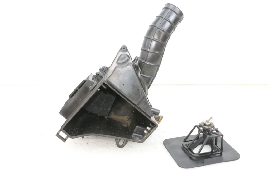 photo de SCATOLA DELL'ARIA YAMAHA TTR 125 (2000 - 2020) - Dettagli dei punti di fissaggio