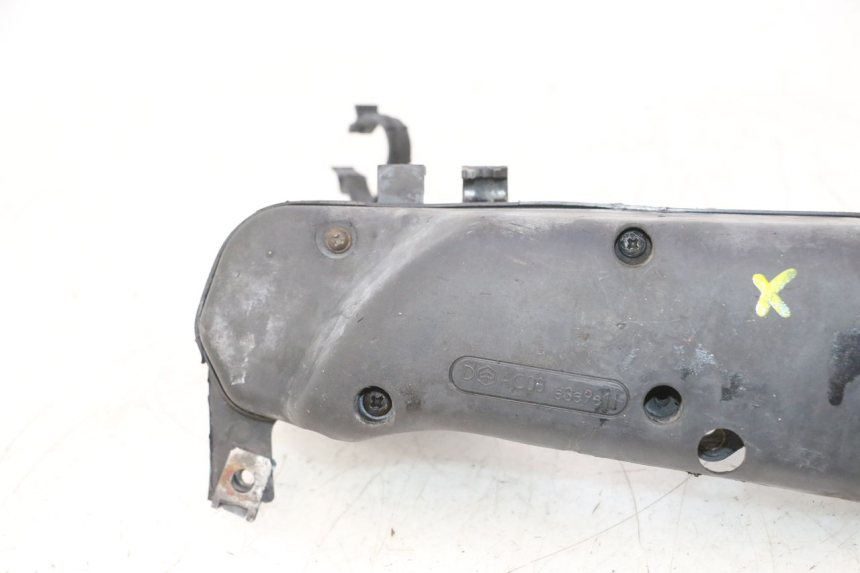 photo de SCATOLA DELL'ARIA PIAGGIO VESPA LX 2T 50 (2005 - 2013) - Vista d'insieme del prodotto