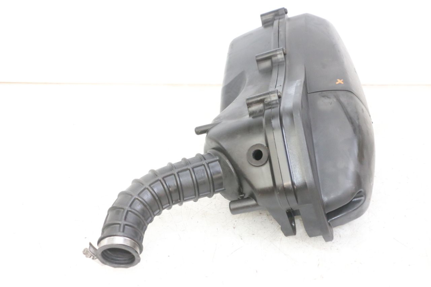 photo de SCATOLA DELL'ARIA YAMAHA X-MAX XMAX 125 (2010 - 2013) - Stato della superficie e materiale