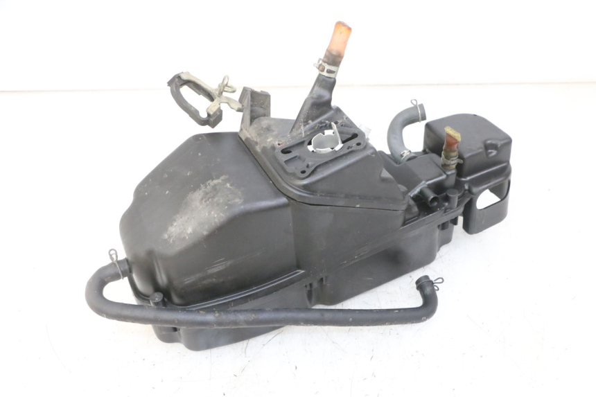 photo de Scatola dell'aria HONDA XLV VARADERO 125 (2000 - 2006) - Altra angolazione