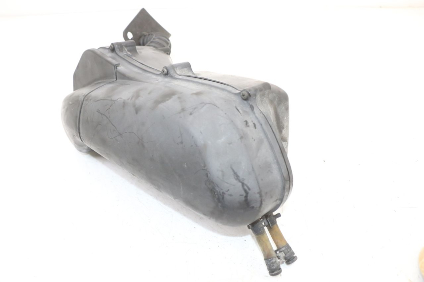 photo de ARIA SCATOLA YAMAHA XMAX X-MAX ABS 125 (2017 - 2020) - Zoom sullo stato d'uso