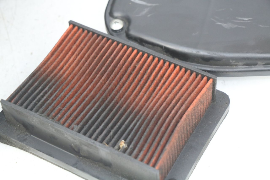 photo de scatola dell'aria YAMAHA XP T-MAX TMAX ABS 530 (2012 - 2015) - Zoom sullo stato d'uso