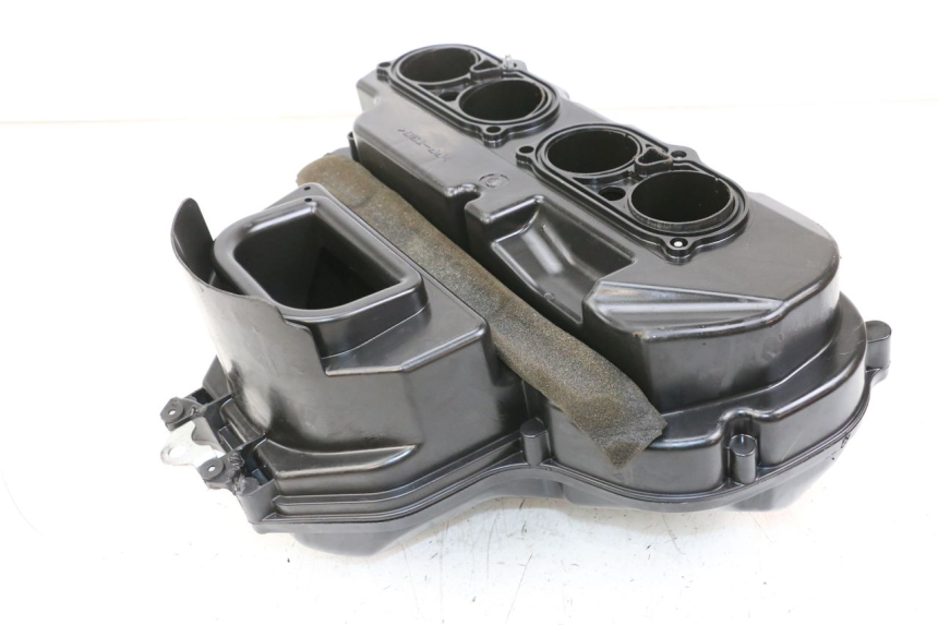 photo de ARIA SCATOLA YAMAHA FZ1 FAZER 1000 (2007 - 2009) - Primo piano tecnico