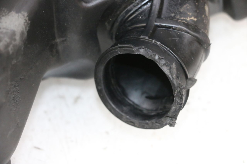 photo de SCATOLA DELL'ARIA PIAGGIO ZIP 2T 50 (2009 - 2019) - Dettaglio del componente