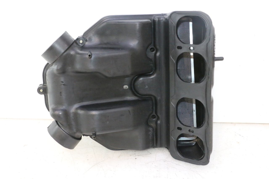 photo de SCATOLA DELL'ARIA KAWASAKI ZZR 600 (1995 - 2004) - Focus sulla struttura