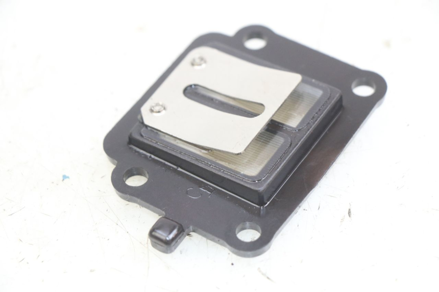 photo de VALVOLA A FARFALLA MBK BOOSTER SPIRIT 50 (2004 - 2017) - Altra angolazione