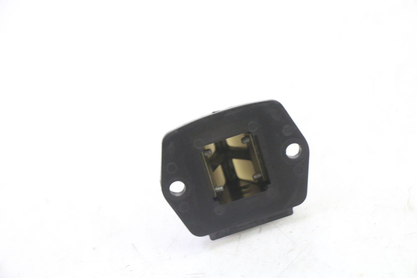 photo de VALVOLA A FARFALLA PIAGGIO FLY 2T 50 (2004 - 2017) - Zoom sullo stato d'uso