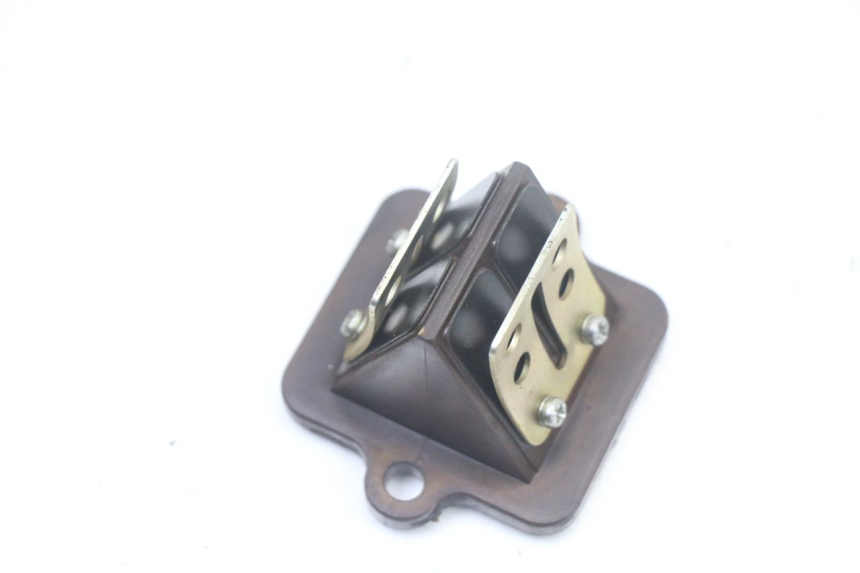 photo de VALVOLA LAMELLARE PEUGEOT LUDIX ONE 50 (2005 - 2008) - Primo piano tecnico