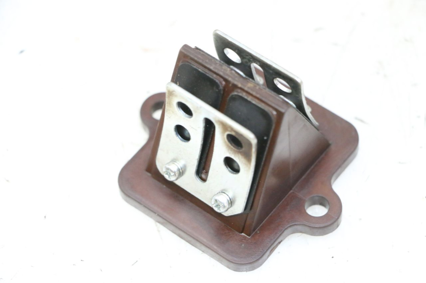 photo de VALVOLA LAMELLARE PEUGEOT STREETZONE I 2T 50 (2018 - 2020) - Altra angolazione