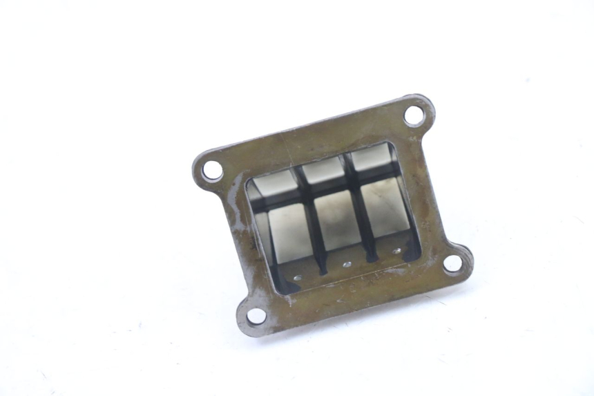 photo de VALVOLA LAMELLARE YAMAHA TDR DELTABOX 125 (1997 - 2003) - Altra angolazione