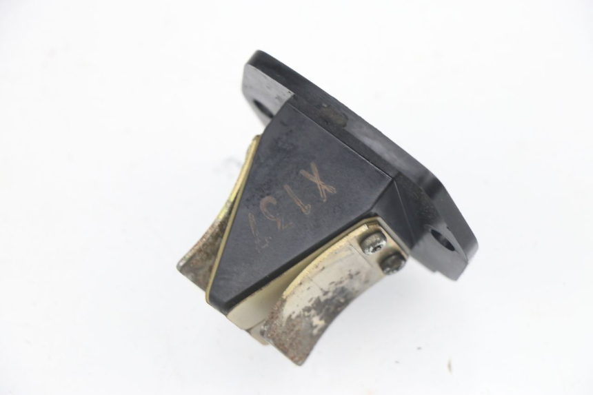 photo de VALVOLA A FARFALLA PIAGGIO VESPA LX 2T 50 (2005 - 2013) - Primo piano tecnico