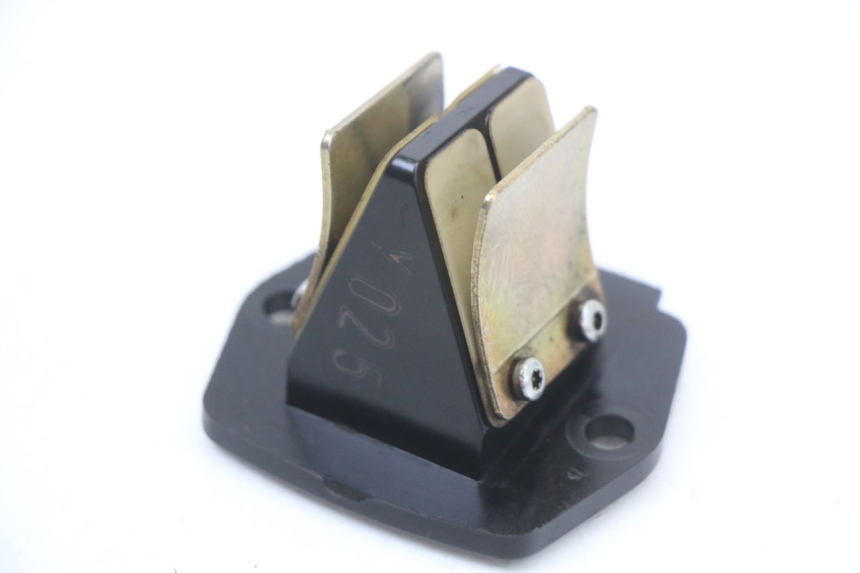 photo de VALVOLA A FARFALLA PIAGGIO VESPA LX 2T 50 (2005 - 2013) - Primo piano tecnico