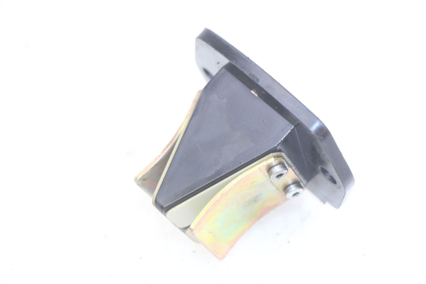 photo de VALVOLA A FARFALLA PIAGGIO VESPA S 2T 50 (2007 - 2014) - Zoom sullo stato d'uso