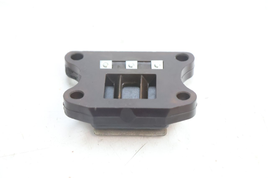 photo de VALVOLA LAMELLARE PEUGEOT VIVACITY 50 (2004 - 2009) - Altra angolazione