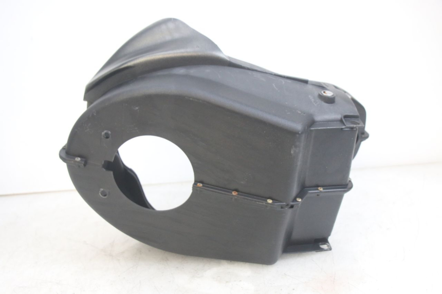 photo de SCATOLA PORTAOGGETTI GILERA DNA 50 (2000 - 2007) - Altra angolazione