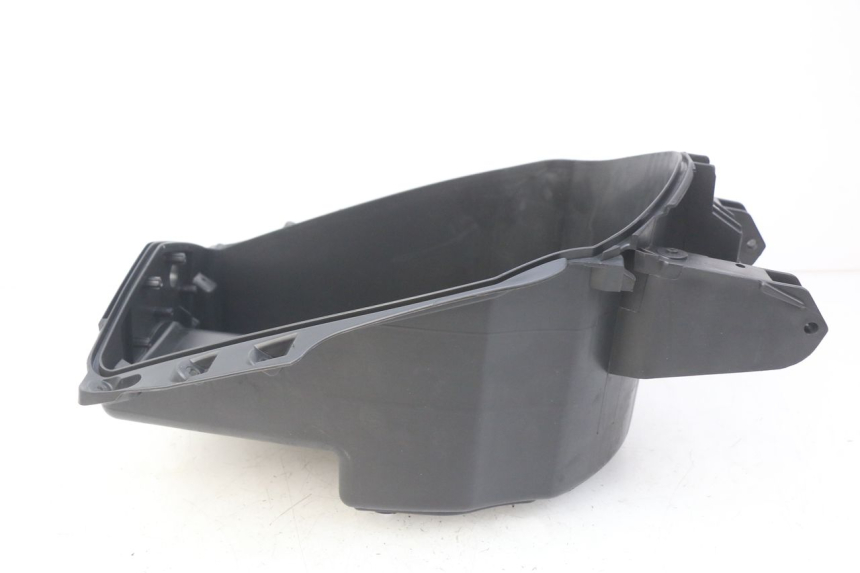 photo de SCATOLA PORTAOGGETTI PEUGEOT E-VIVACITY 1 (2012 - 2018) - Primo piano tecnico