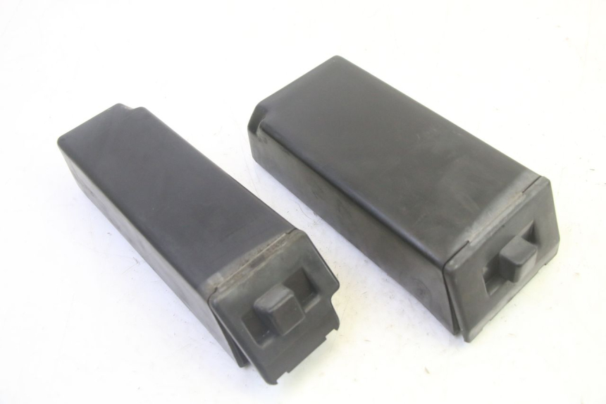 photo de PORTAOGGETTI KAWASAKI GPX R WARBIRD 600 (1988 - 1993) - Vista principale