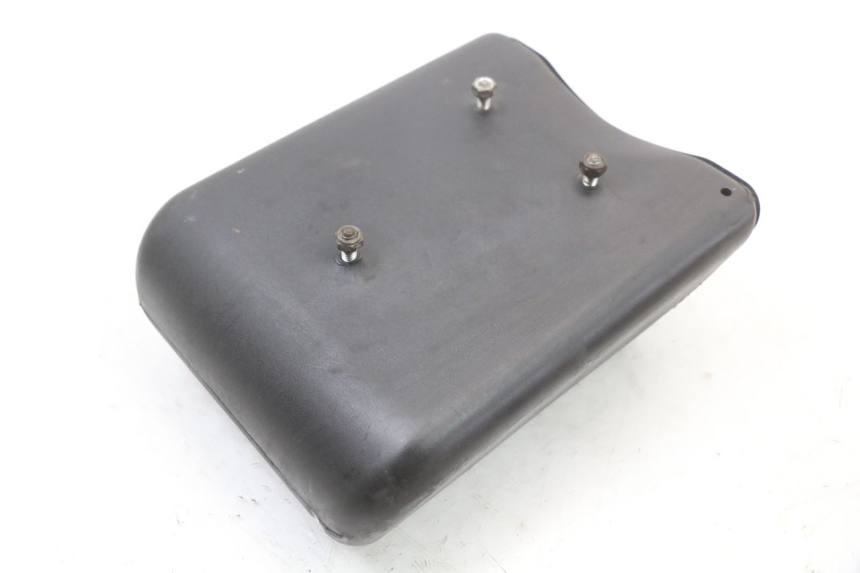 photo de PORTAOGGETTI SUZUKI GSX E 250 (1982 - 1983) - Altra angolazione