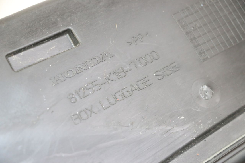 photo de PORTAOGGETTI HONDA FORZA 125 (2021 - 2025) - Dettaglio del componente