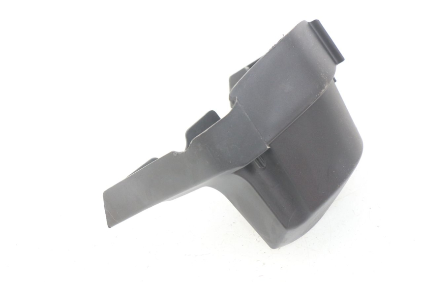 photo de SCATOLA PORTAOGGETTI PEUGEOT LUDIX 50 (2005 - 2007) - Zoom sullo stato d'uso