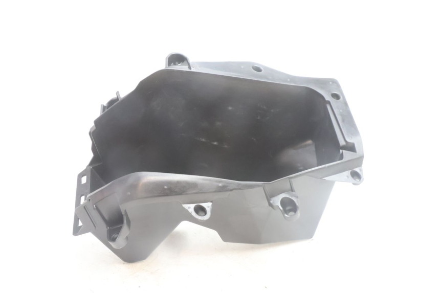 photo de PORTAOGGETTI YAMAHA N-MAX NMAX 125 (2021 - 2024) - Zoom sullo stato d'uso