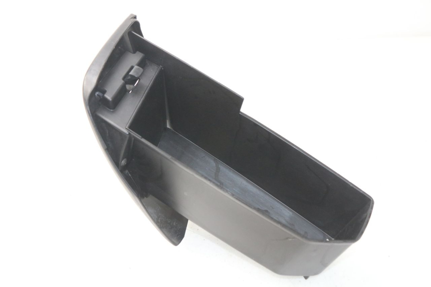 photo de PORTAOGGETTI HONDA NSS EX FORZA 250 (2005 - 2013) - Zoom sullo stato d'uso