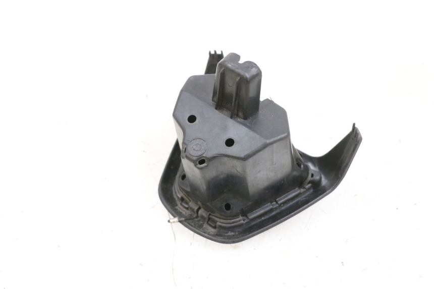 photo de PORTAOGGETTI PEUGEOT SPEEDFIGHT 4 4T EFI 50 (2021 - 2025) - Primo piano tecnico