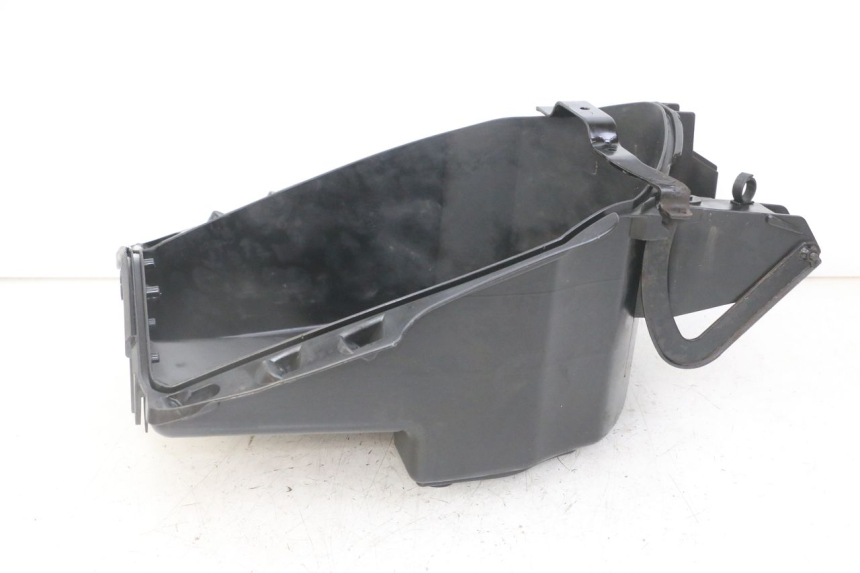 photo de SCATOLA PORTAOGGETTI PEUGEOT VIVACITY NEW 4T 50 (2008 - 2017) - Altra angolazione