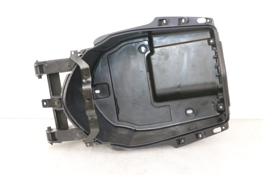 photo de SCATOLA PORTAOGGETTI PEUGEOT VIVACITY NEW 4T 50 (2008 - 2017) - Vista principale