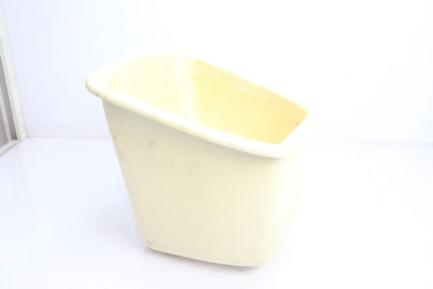 photo de PORTAOGGETTI YAMAHA WAVE RUNNER GP R 1200 (2000 - 2003) - Dettaglio del componente