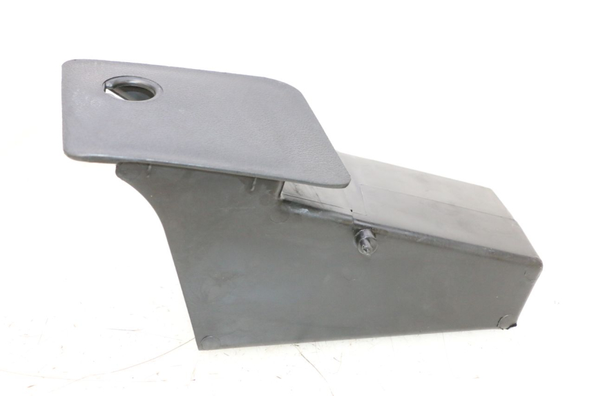 photo de PORTAOGGETTI YAMAHA YP MAJESTY 125 (1998 - 2001) - Altra angolazione