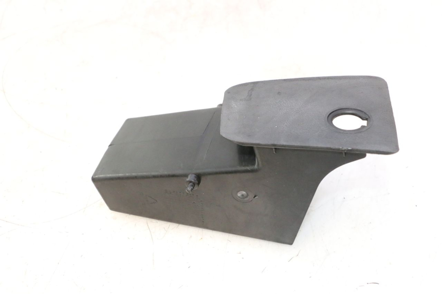 photo de PORTAOGGETTI YAMAHA YP MAJESTY 125 (2002 - 2006) - Dettaglio del componente