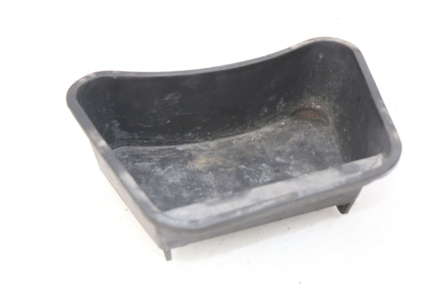 photo de SCATOLA PORTAOGGETTI YIYING YY50QT-10 50 (2007 - 2022) - Zoom sullo stato d'uso