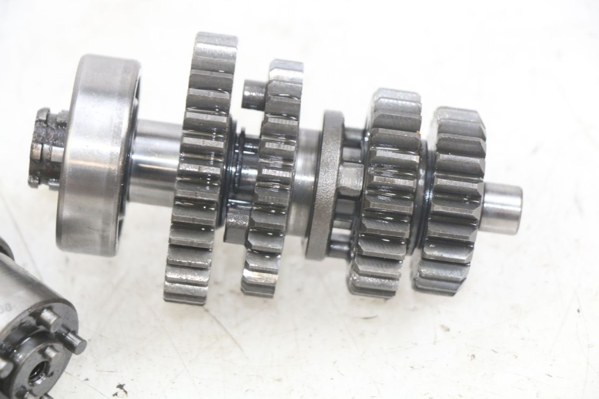 photo de CAMBIO APOLLO DIRT BIKE 125 (2010 - 2018) - Stato della superficie e materiale