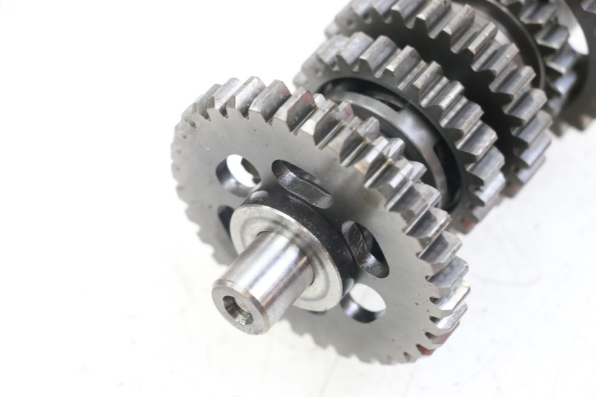 photo de SCATOLA DEL CAMBIO HYOSUNG GV AQUILA 125 (2000 - 2009) - Zoom sullo stato d'uso