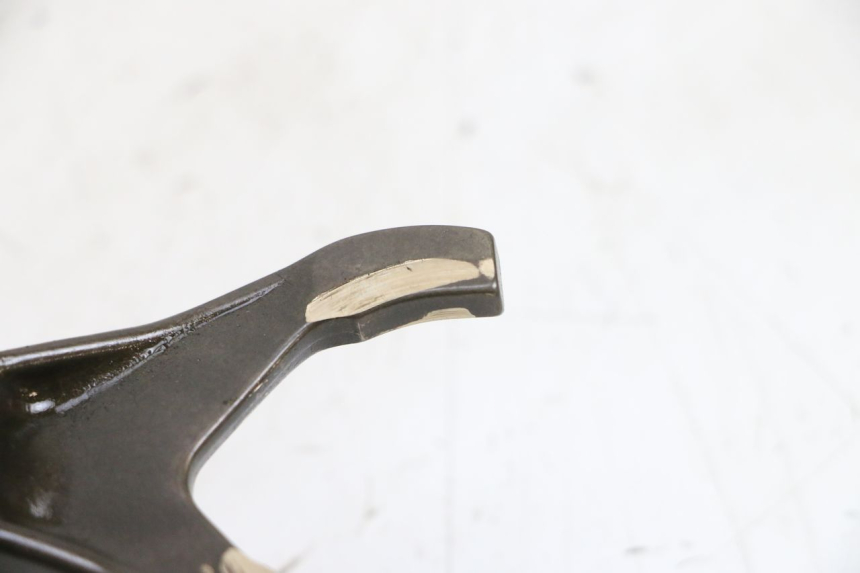 photo de CAMBIO MV AGUSTA BRUTALE R WALLY 910 (2008 - 2008) - Stato della superficie e materiale