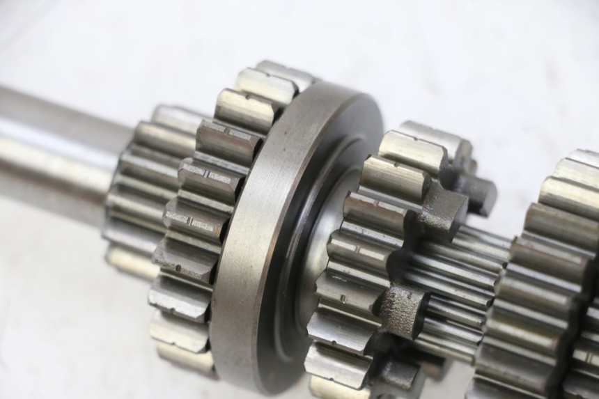 photo de CAMBIO HONDA CBF 125 (2009 - 2015) - Zoom sui componenti