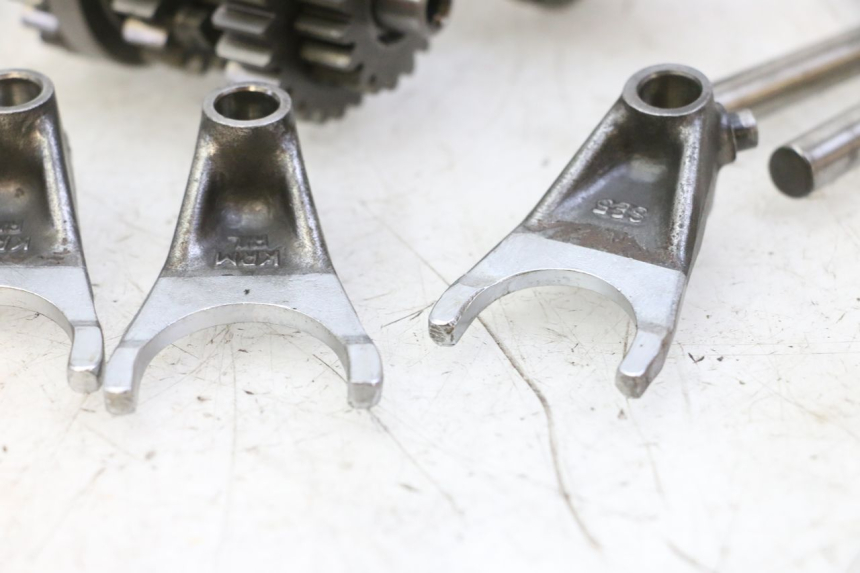 photo de CAMBIO HONDA CBF 125 (2009 - 2015) - Ispezione visiva dettagliata