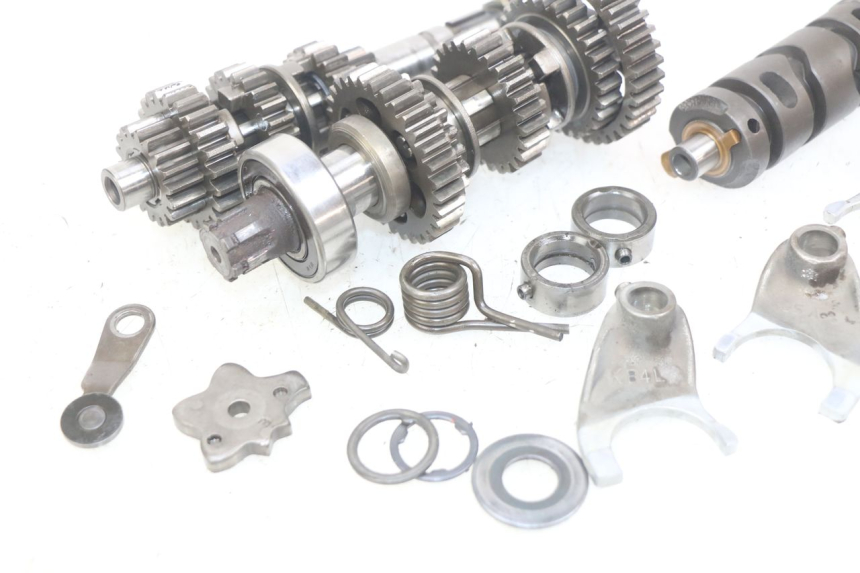 photo de CAMBIO HONDA CM 125 (1983 - 2003) - Dettaglio del componente