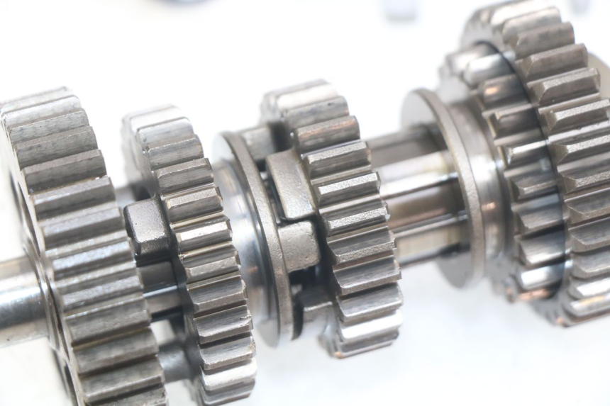 photo de CAMBIO HONDA CM 125 (1983 - 2003) - Dettagli dei punti di fissaggio