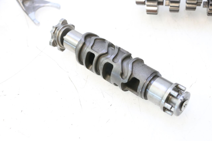 photo de CAMBIO KAWASAKI ER-6 ER6 N 650 (2005 - 2009) - Stato della superficie e materiale