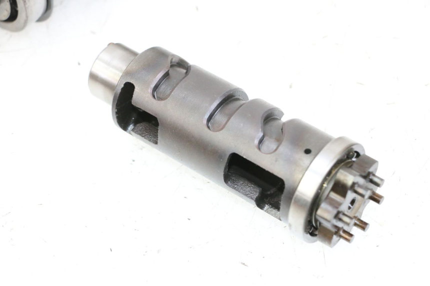 photo de CAMBIO YAMAHA FJ 36Y 1100 (1984 - 1985) - Dettagli dei punti di fissaggio