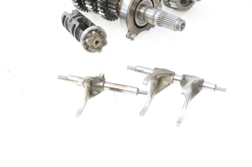 photo de CAMBIO YAMAHA FJR 1300 (2001 - 2005) - Ispezione visiva dettagliata